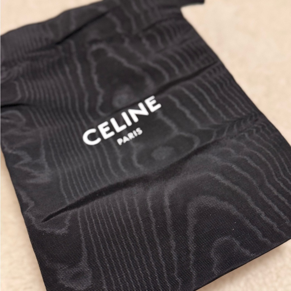 [CELINE] PINK TRIOMPHE WALLET with Gold Accent - Picture 9 of 10